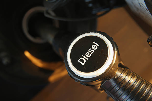 GOVERNO SUSPENDER REAJUSTE DO DIESEL