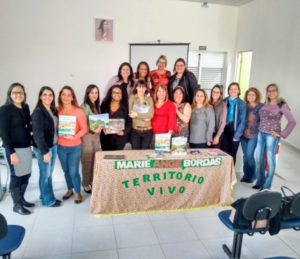 Educação participa de palestra com a jornalista Marie Ange Bordas em Cabreúva
