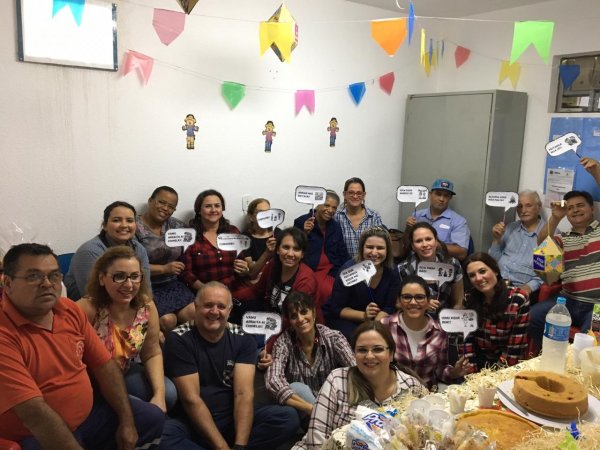 Programa Melhor em Casa faz festa junina para pacientes