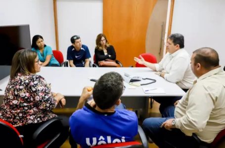 Prefeito recebe pais de atletas da base do voleibol de Itupeva