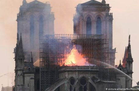 Apenas 9% das doações prometidas para Notre-Dame foram repassadas