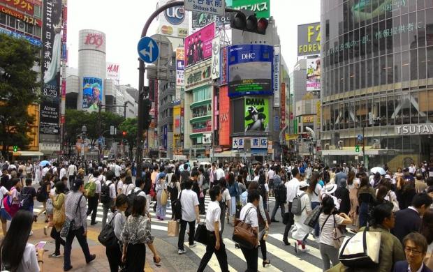 Japão amplia setores em que graduados estrangeiros podem trabalhar