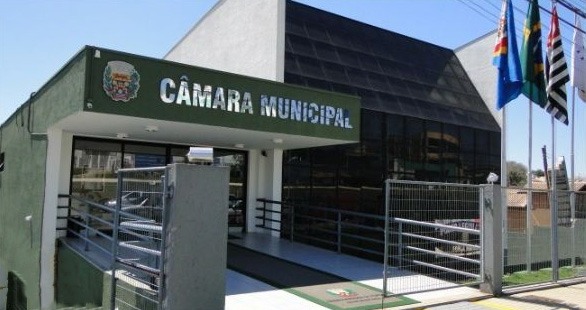 Na próxima segunda-feira (17) a Prefeitura de Itupeva realiza na Câmara Municipal uma audiência pública da Saúde, às 19h. Será realizada a prestação de contas referente ao Primeiro Quadrimestre de 2019. A audiência pública da Saúde se enquadra na Lei nº 8.689/93, Decreto Federal nº 1.651/95, artigo 48 da Lei de Responsabilidade Fiscal e Lei Complementar nº 141, de 13 de Janeiro de 2012. A presidente do Conselho Municipal de Saúde, Mafalda Campos Ramos, convida os demais conselheiros, as associações de bairro, demais organizações não governamentais, clubes de serviços, entidades religiosas e quaisquer outros segmentos representativos da população para participar da prestação de contas.