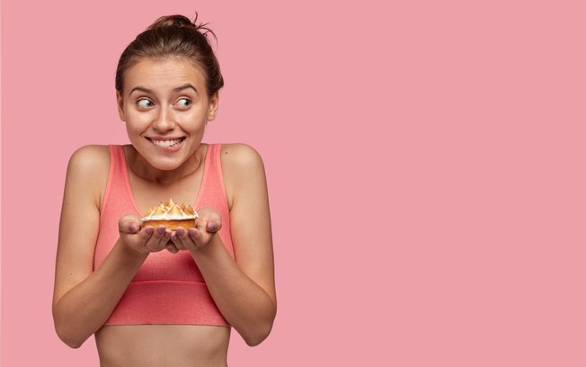 Quanto mais você treina, mais quer comer? Veja como saciar a fome e não engordar