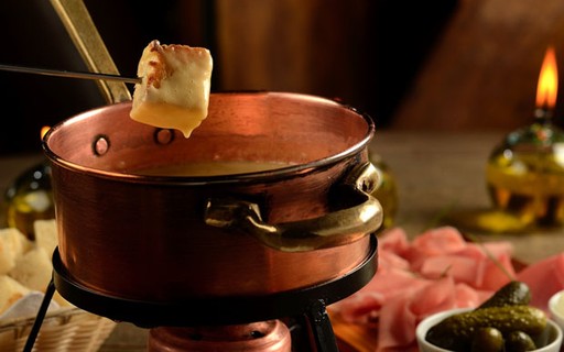 Fondue de Queijo e Cogumelos