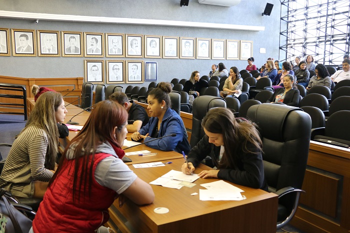 Mais de 60 pessoas se inscreverem para o curso gratuito de Libras na Câmara