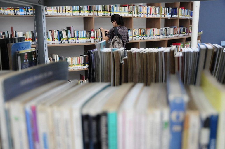 Benefícios do hábito da leitura são tema de palestra gratuita na Biblioteca