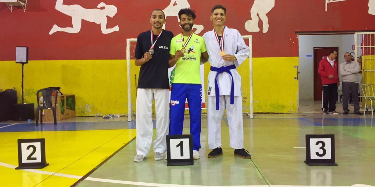 Primeiras medalhas de Itupeva chegam com o Karatê