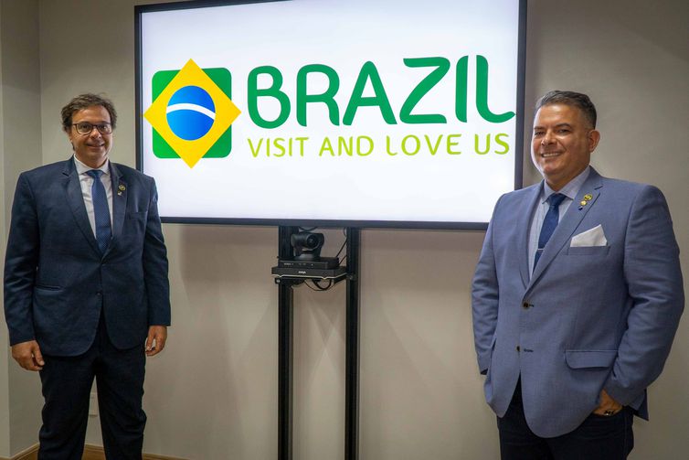 Turismo do Brasil no Exterior ganha nova marca