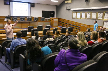 Empresários e empreendedores foram principal público na última palestra na Câmara