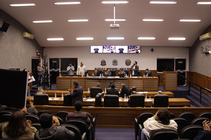 Sessão Ordinária teve votação de projeto e posse do vereador Juba