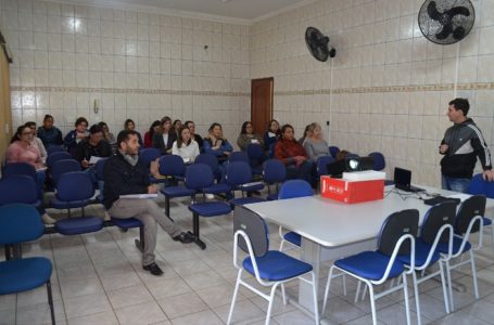 Professores da rede municipal de Cabreúva irão verificar a carteira de vacinação dos alunos