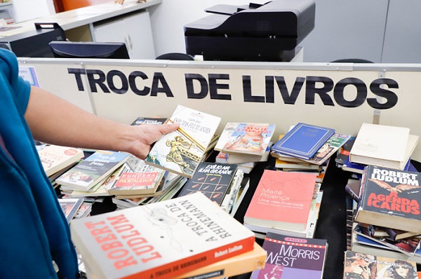 Incentivo à leitura é reforçado com a 1ª Feira de Troca de Livros