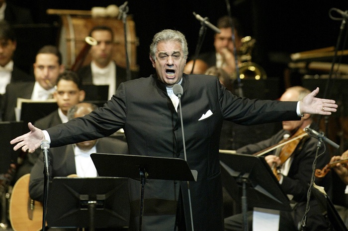 Plácido Domingo é acusado de assédio sexual