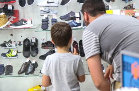 Dia dos Pais: Seis dicas para evitar problemas na hora das compras
