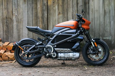 Harley-Davidson paralisa produção de sua primeira moto elétrica