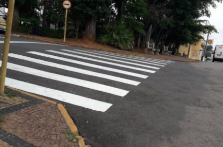 Secretaria de Mobilidade revitaliza pintura do Centro Histórico em Cabreúva