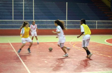 Esporte amplia horizontes por meio do Futsal em Campo Limpo Paulista
