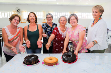 Semana da Mulher em Itupeva: CCI ensina a preparar bolos caseiros