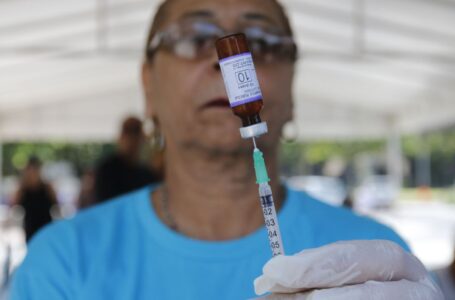 SP: vacinação contra gripe imuniza 358 mil pessoas no primeiro dia