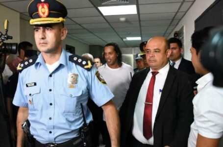 Especialista em Direito Penal Internacional analisa a prisão de Ronaldinho Gaúcho, no Paraguai