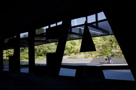 Fifa pretende ampliar número de substituições durante partidas