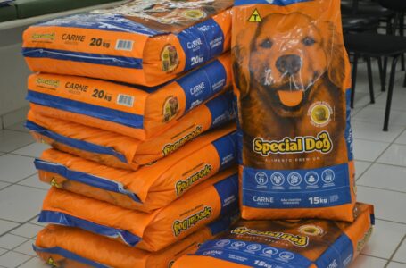 DEBEA recebe doação de alimento para cães de pessoas em vulnerabilidade social em Jundiaí