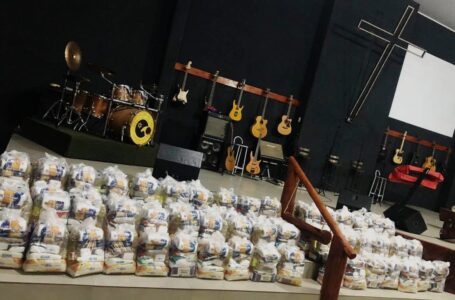 Fraternidade sem Fronteiras entrega 9 mil cestas básicas para instituições do Brasil e da África