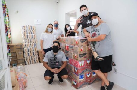 Live Solidária: banda Fuzuê entrega alimentos não perecíveis ao Fundo Social em Itupeva