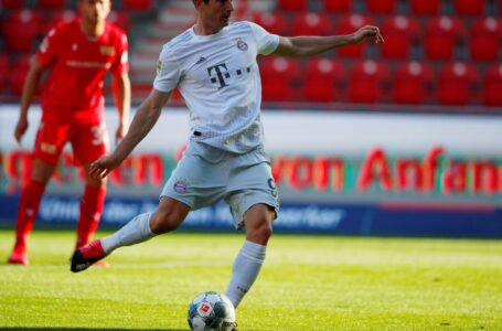 Campeonato Alemão tem vitória do líder Bayern