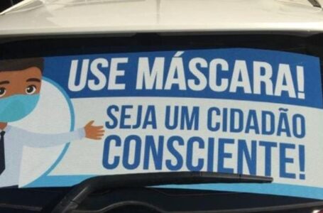 Idoso de Jundiaí cola adesivo no carro para conscientizar moradores sobre pandemia