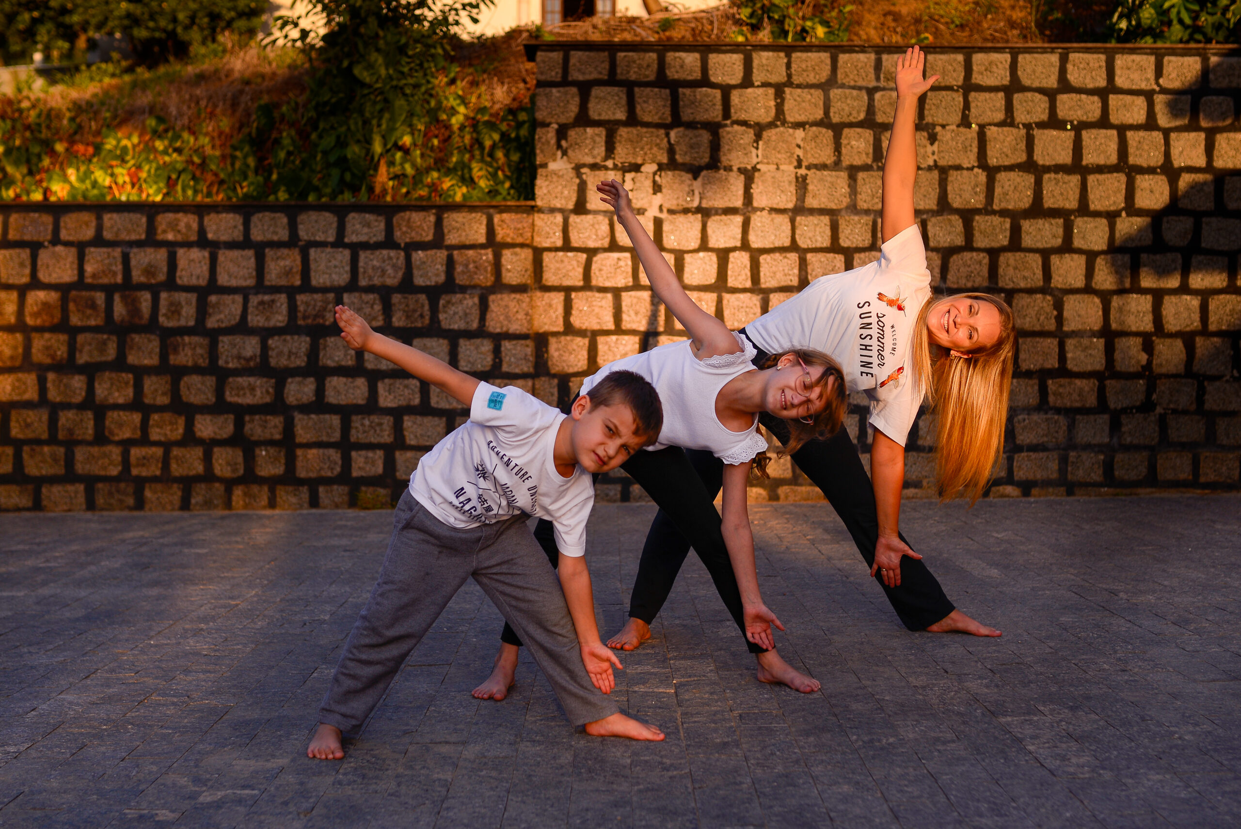 Dia Internacional do Yoga: uma conexão entre pais e filhos para uma vivência saudável