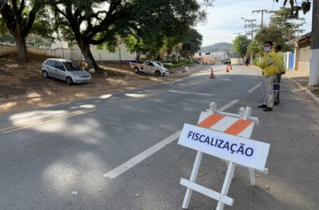 Barreiras abordaram quase 3 mil pessoas e seguem até domingo em Cabreúva