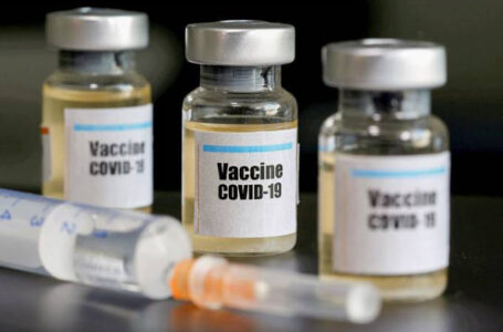 Teste de vacina de covid-19 funciona e Pfizer pode produzir 1 bi de doses