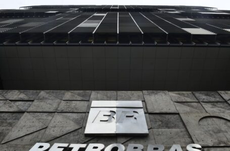 Petrobras bate recorde na produção de diesel menos poluente