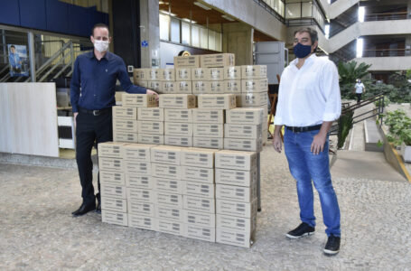 Saúde de Jundiaí recebe doação de 12 mil máscaras de tecido