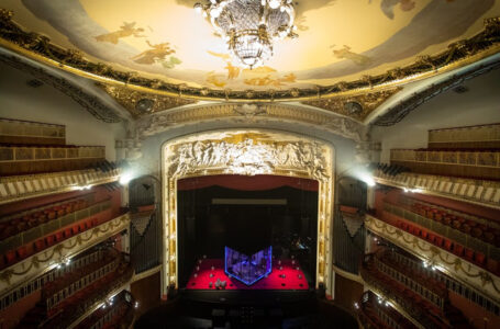 São Paulo deve anunciar nesta sexta antecipação de reabertura de cinemas e teatros para cidades na fase amarela