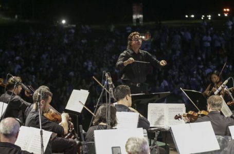 Bolsonaro sanciona lei sobre reembolso de shows e pacotes turísticos