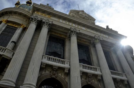 Governo regulamenta liberação de R$ 3 bilhões para setor cultural