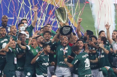 Taça do Paulistão faz tour pela loja oficial do Palmeiras em Jundiaí na quinta-feira