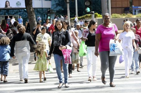 IBGE: desemprego na pandemia atinge maior patamar em agosto