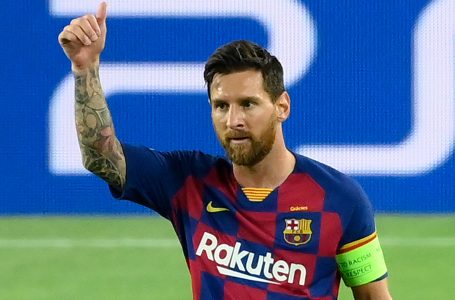 Reviravolta na novela Messi: emissoras dizem que craque argentino admite seguir no Barcelona