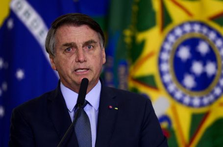 Bolsonaro fará cirurgia hoje em São Paulo