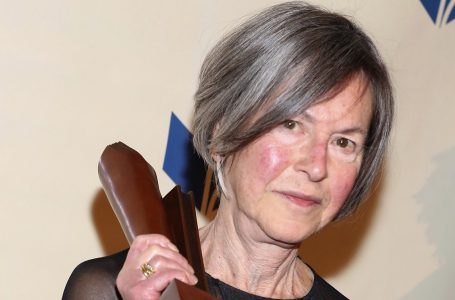 Louise Glück, poeta americana, ganha Prêmio Nobel de Literatura 2020