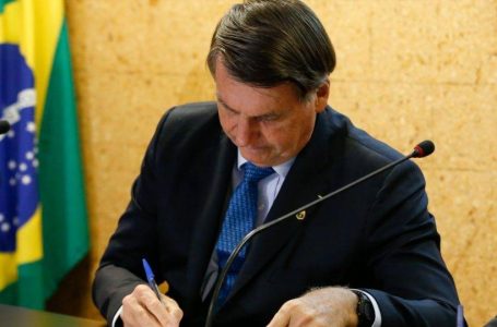 Bolsonaro sanciona lei que altera regras do Código de Trânsito