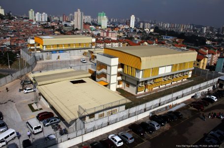 Jovens do CASA Limeira abordam Novembro Azul em peça teatral