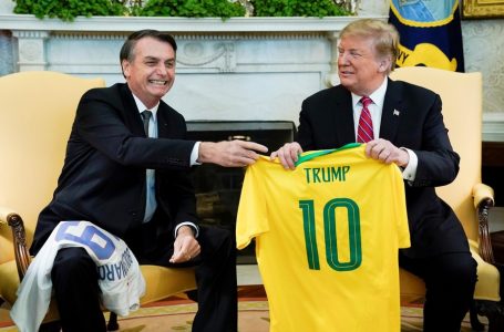 Militares defendem que Bolsonaro reconheça vitória de Biden para evitar isolamento do Brasil