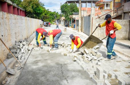 Prefeitura finaliza obras para evitar alagamentos na Comunidade Carapicuíba
