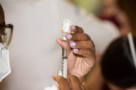 Vacinação COVID-19: Profissionais da Educação precisam se cadastrar no VacinaJá