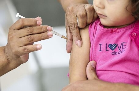 Entenda a importância das vacinas contra o sarampo e a poliomielite